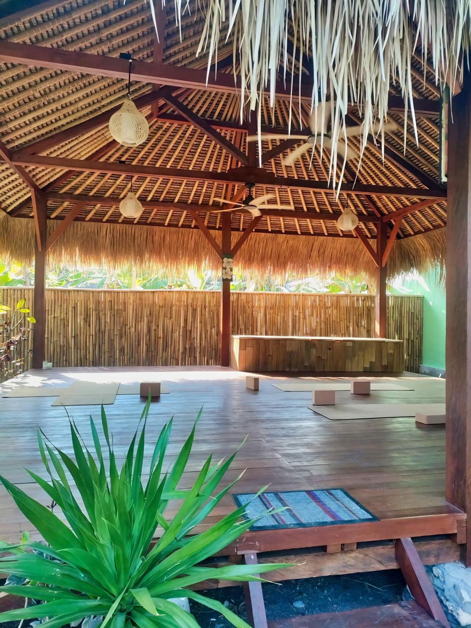 Bed and Breakfast Island Garden Huts Lembongan Esterno foto